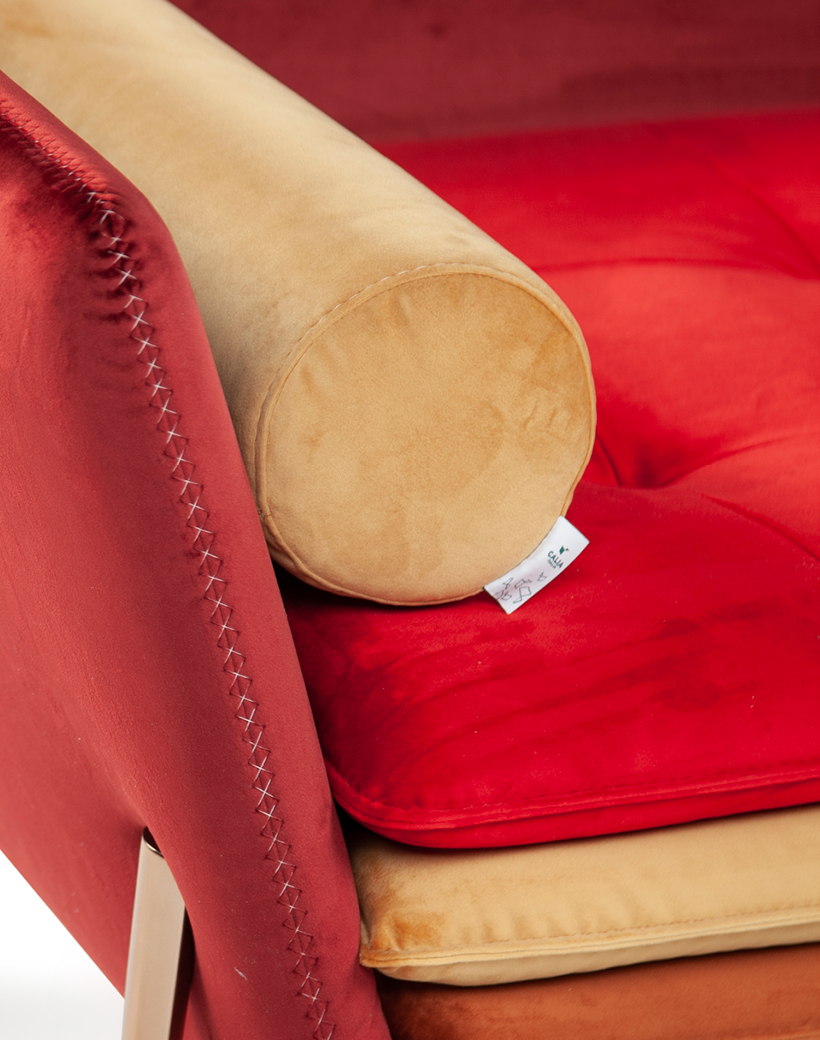 Mater familias day bed